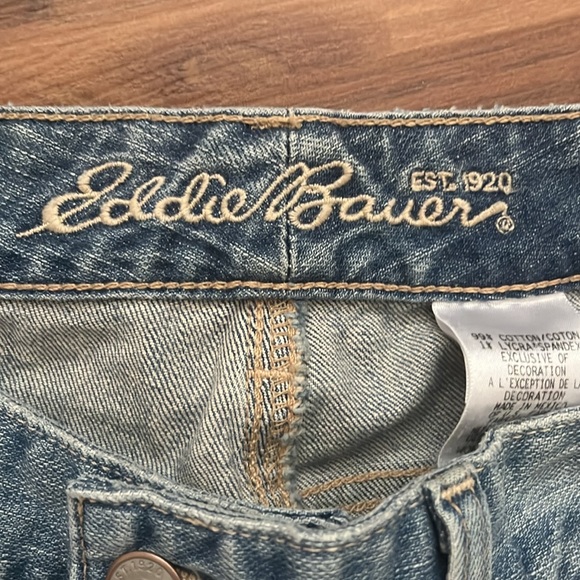 Eddie Bauer Jeans Size 4R lightwash - Picture 6 of 10